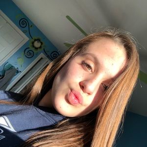 Meet your Posher, Rene